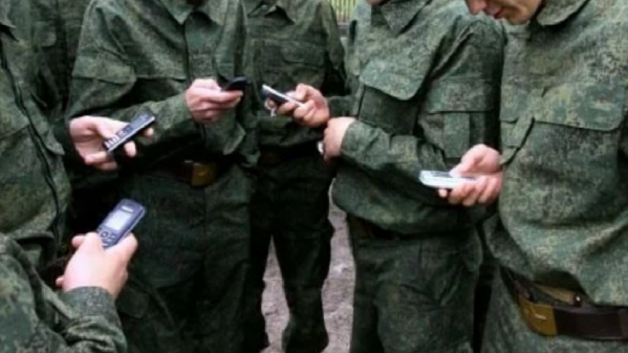Мобилизованным костромичам разъяснили правила пользования телефонами