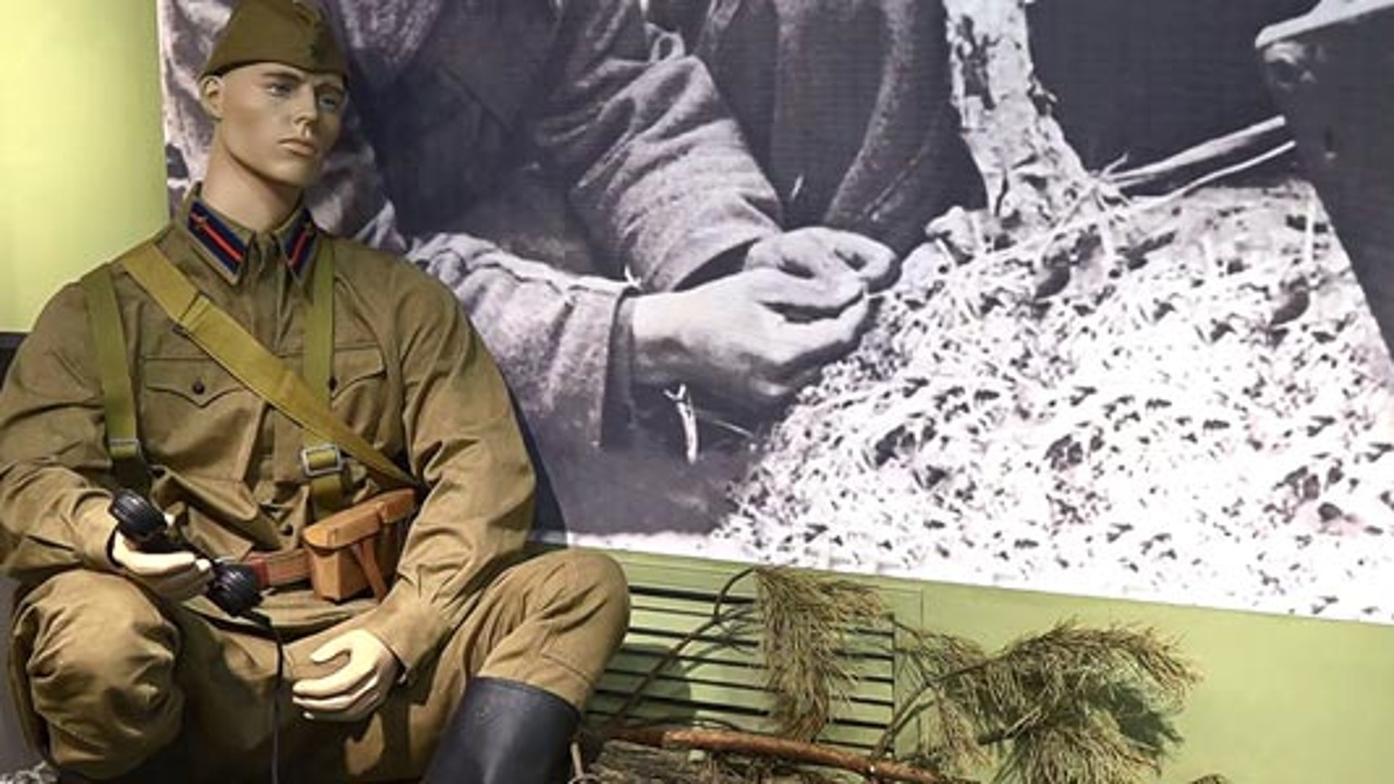 Котелки, аптечки, медальоны и взрывчатки — о находках и искателях отряда "Поиск-вездеход"