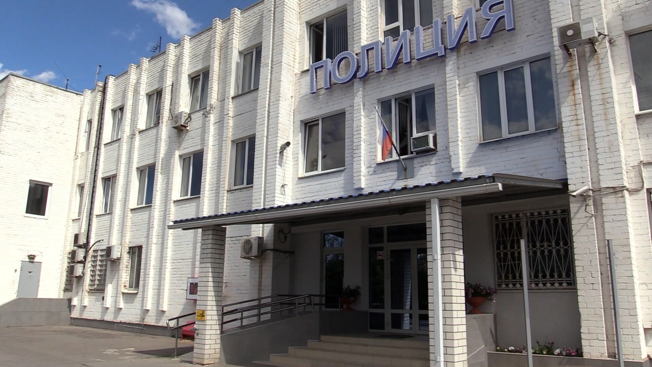 Волгоградец напал на женщину-продавца в строительном магазине