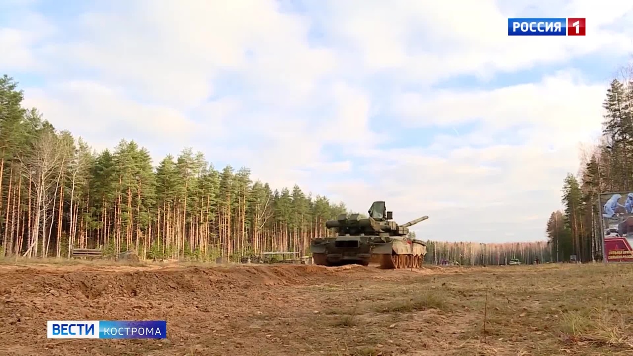 Боевую подготовку мобилизованных на костромском полигоне показали полпреду Президента
