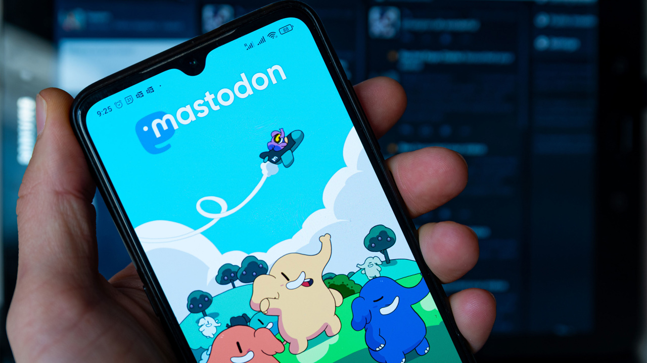 Соцсеть Mastodon прекратила принимать "беженцев" из Twitter