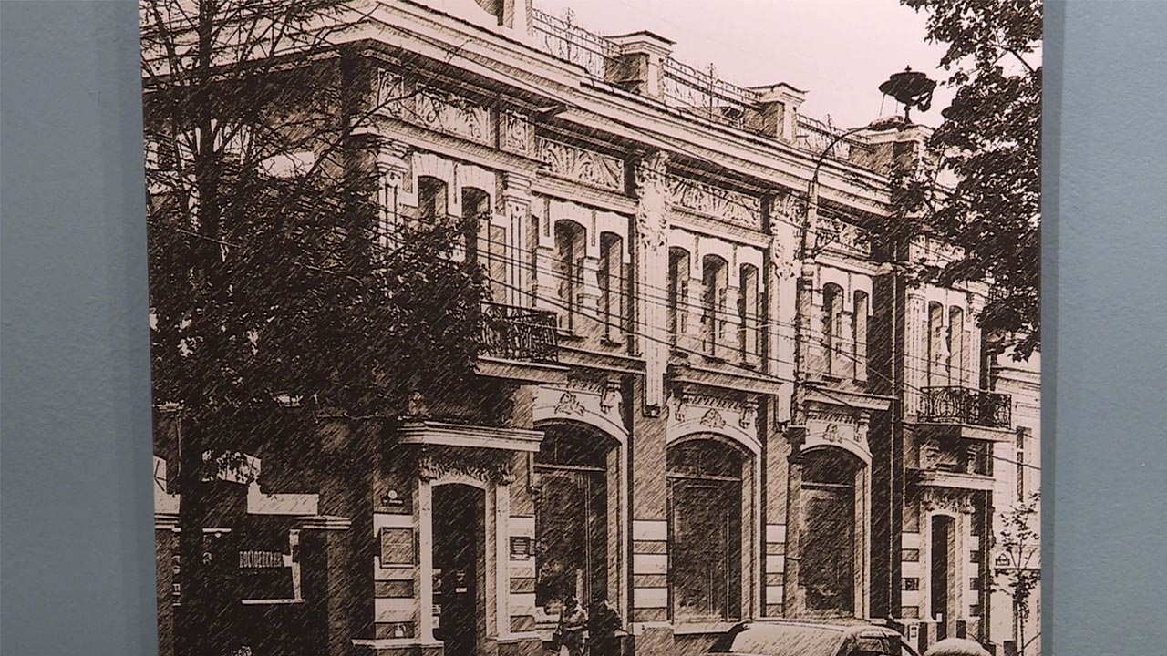 Выставка "Калуга Чижевского" открылась в доме-музее знаменитого ученого