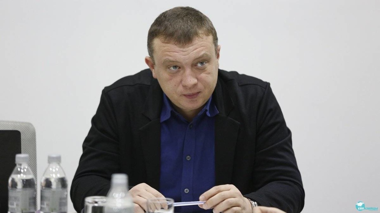 Уралов: на Украине сформировали информационный пузырь