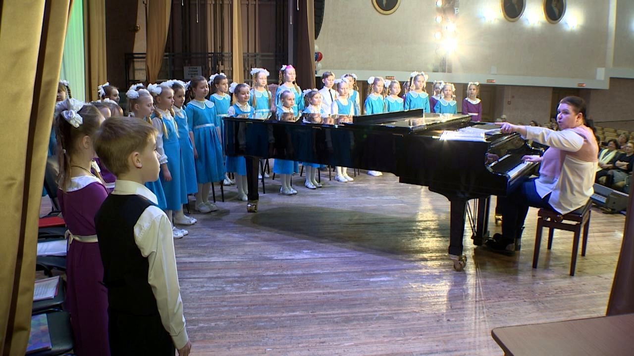 В Архангельске преподаватель из Петербурга Лариса Яруцкая провела мастер-классы