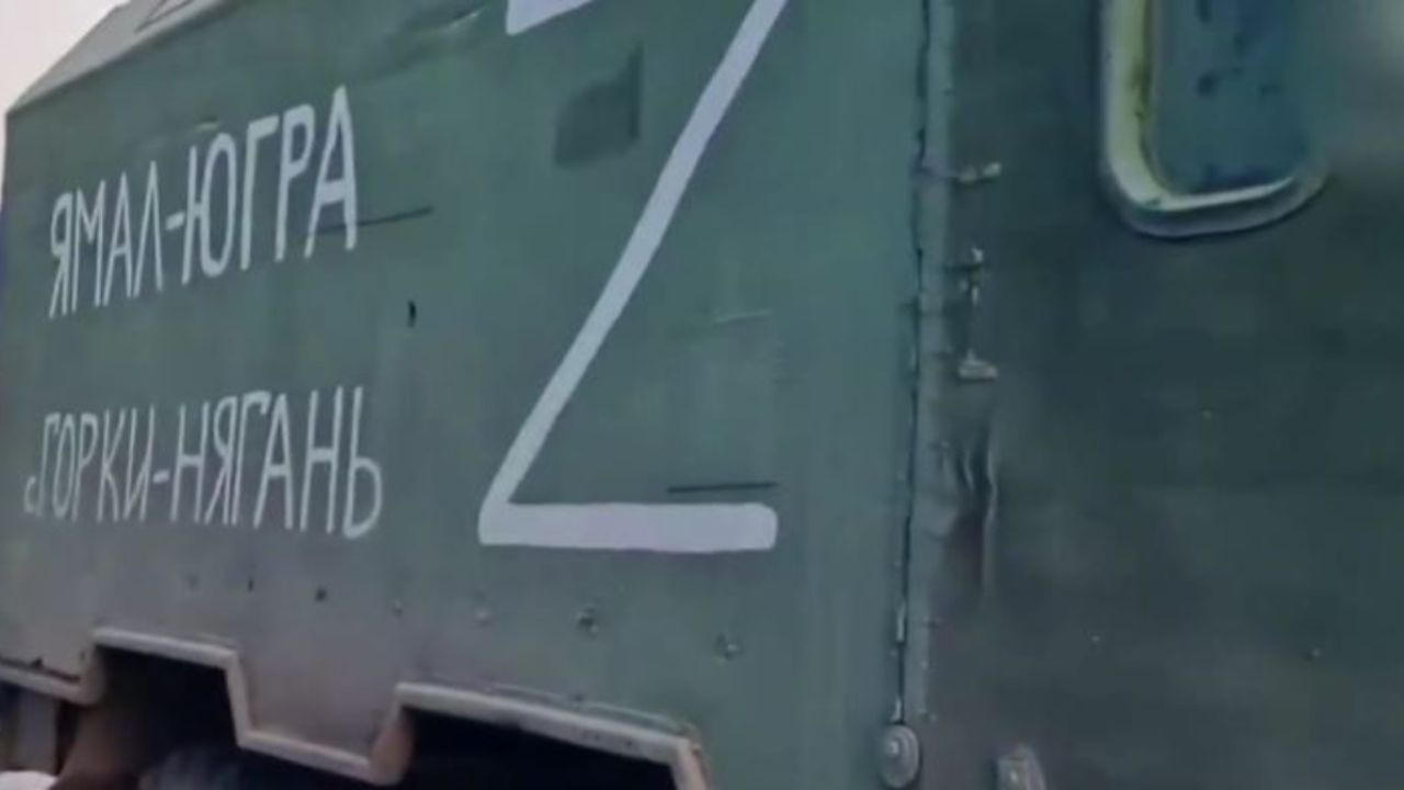 Ямалец преодолел 3,5 тысячи километров, чтобы передать бойцам СВО машину