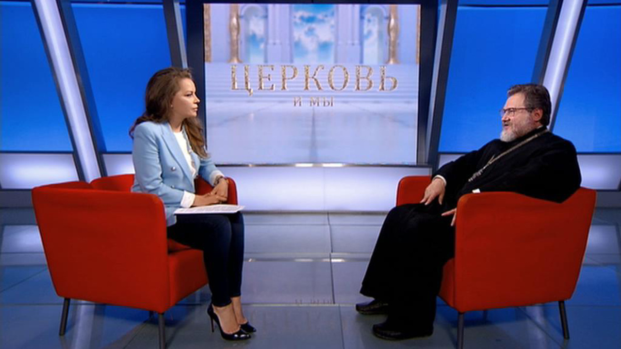 Александр Абрамов о синтетическом эмбрионе и небинарных персонажах
