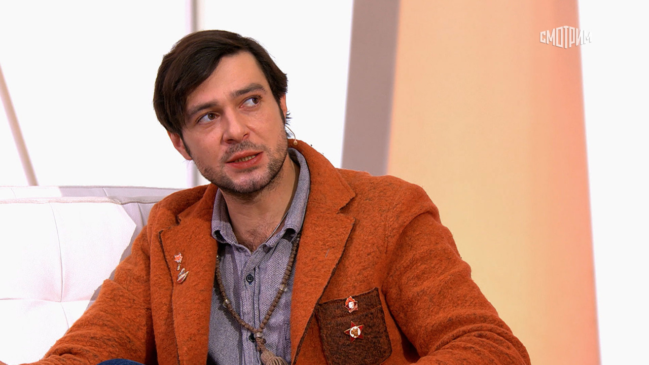 Из-за девушки: стали известны подробности избиения Павла Баршака