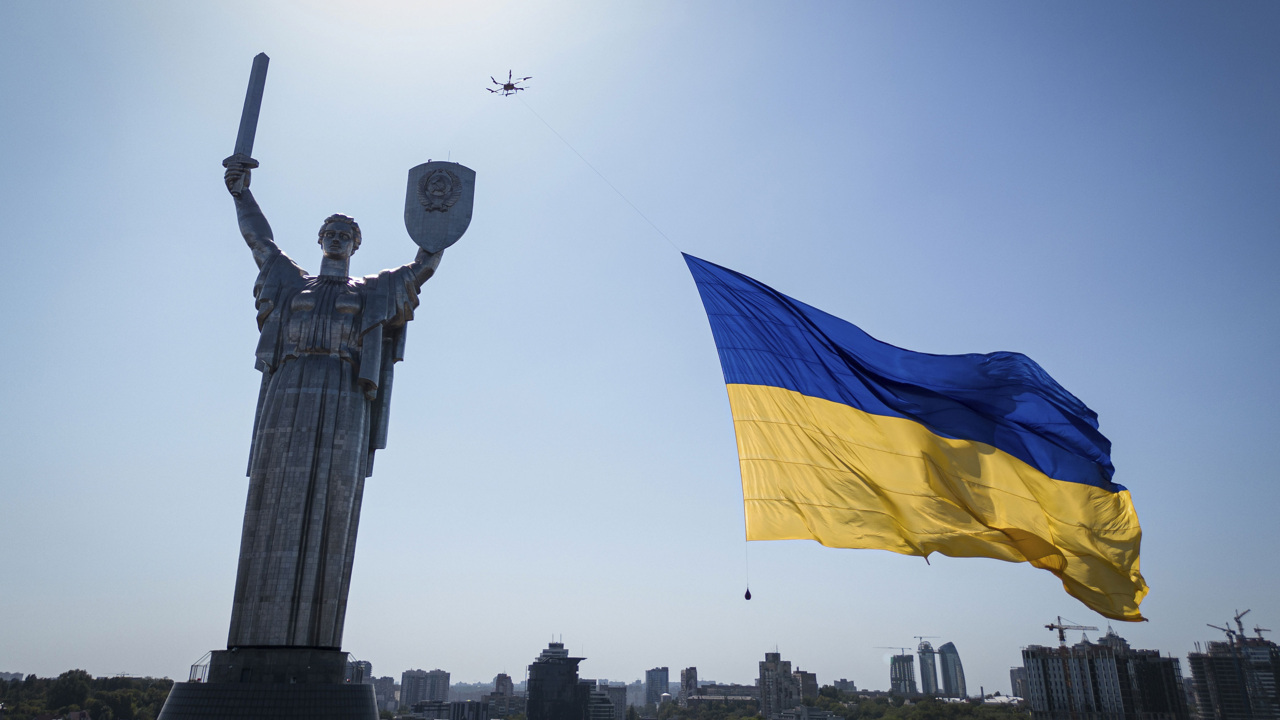Закулисные интриги Киева: возможность переворота и рейтинг Зеленского