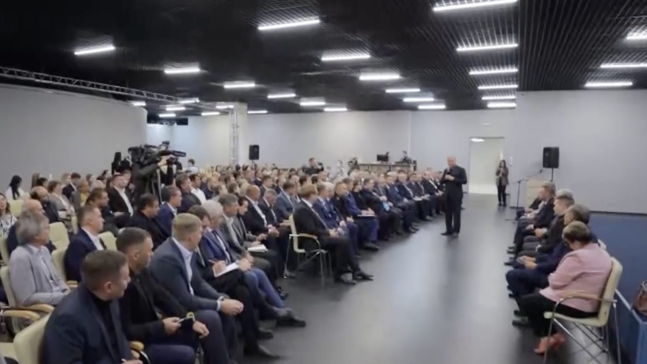 Вячеслав Володин ответил на вопросы, касающиеся строительства скоростного трамвая