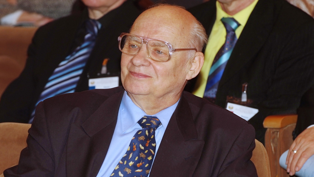 К 95-летию со дня рождения Николая Добронравова