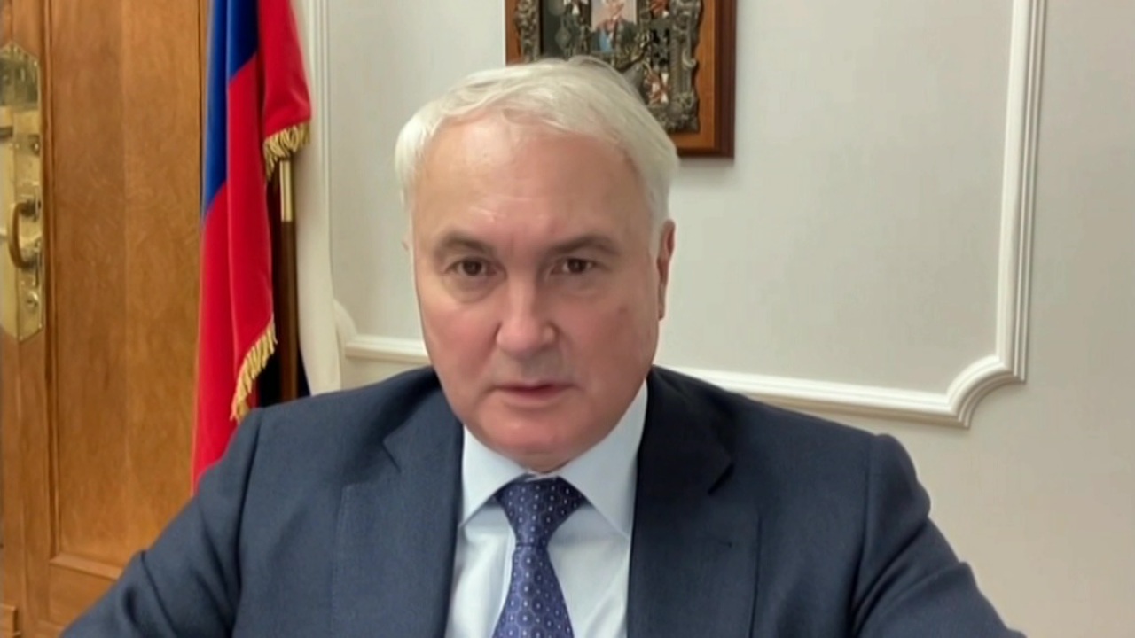 Внутриполитическая ситуация на Украине: Зеленский против Залужного