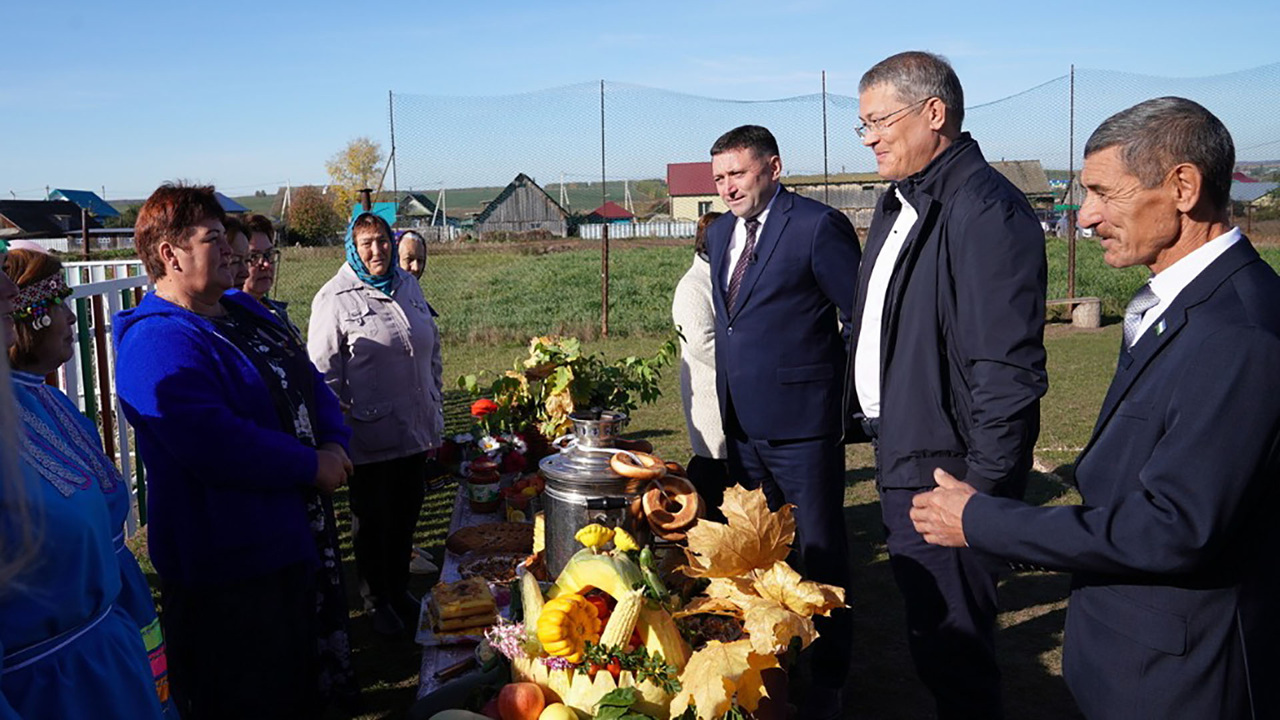 Балтачевский р-н, Башкирский северо-западный сельхозколледж и д. Тузлубино, сентябрь 2023 г.