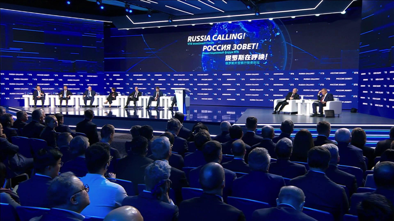 Форум "Россия зовет!", выборы президента и поддержка промышленности