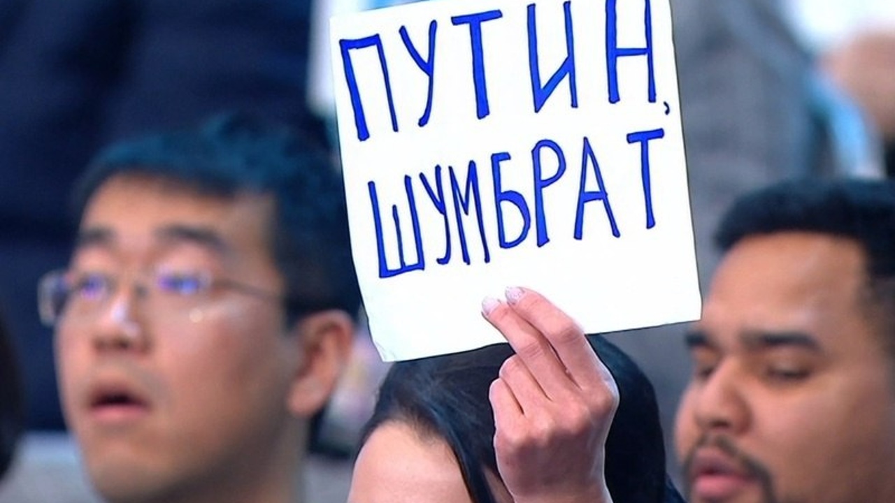 Корреспондент ГТРК "Мордовия" задала вопрос Владимиру Путину