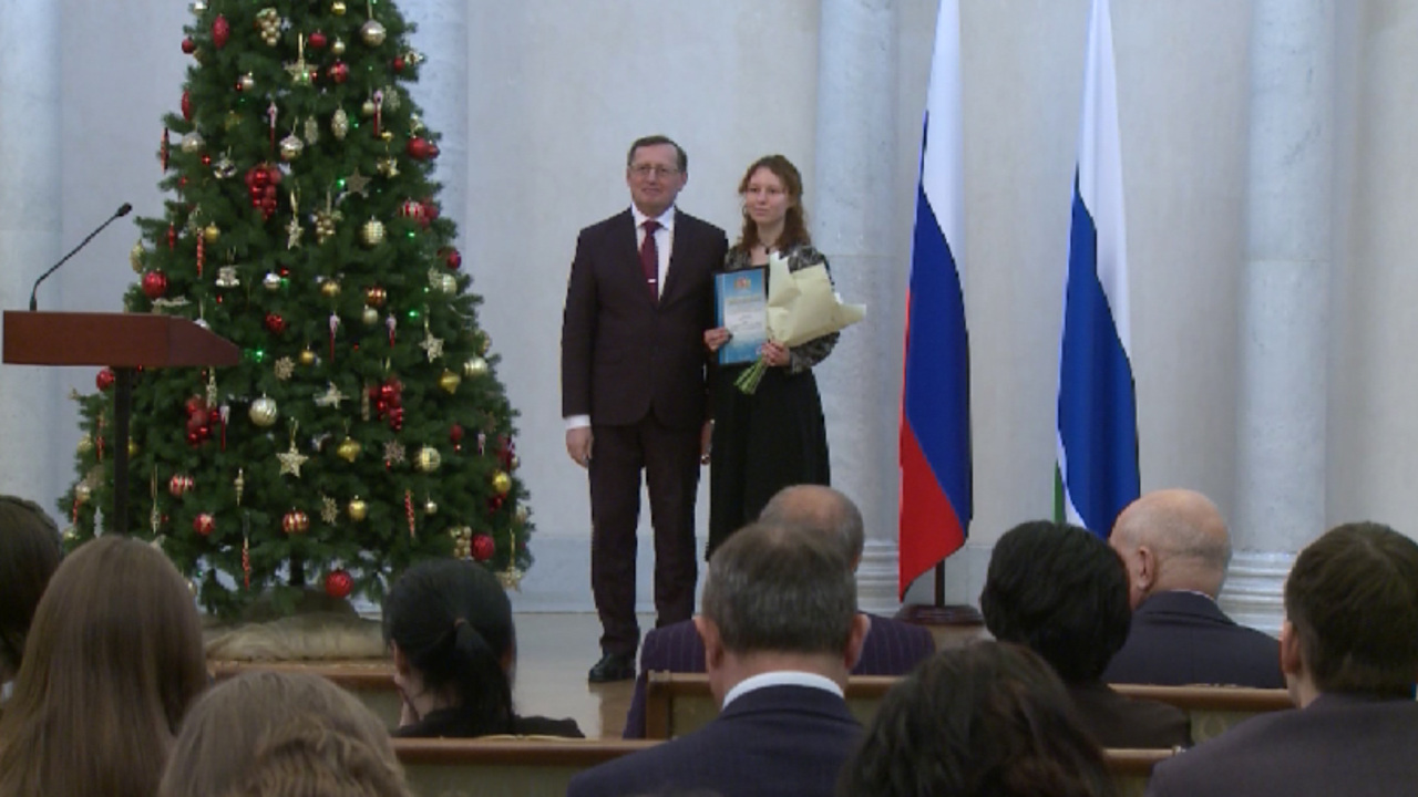 Эфир от 18.12.2023 (09:00)