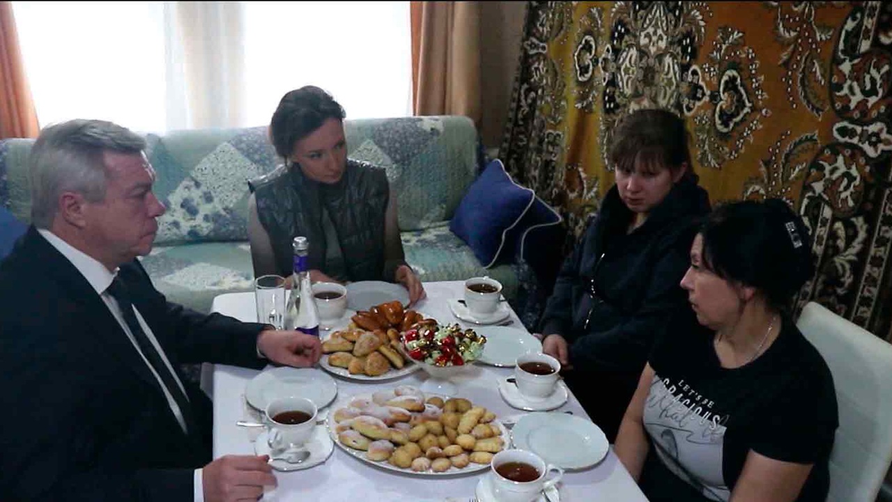 Эфир от 25.12.2023 (21:05)