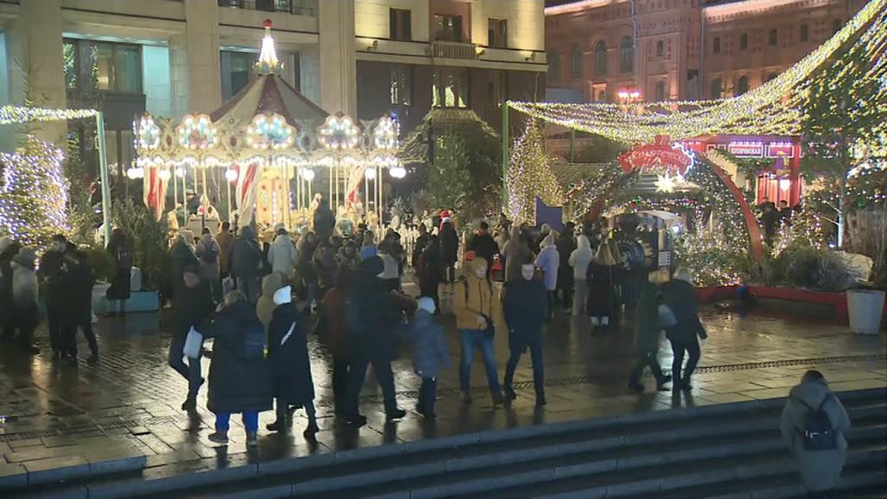 В новогоднюю ночь в Москву придет оттепель