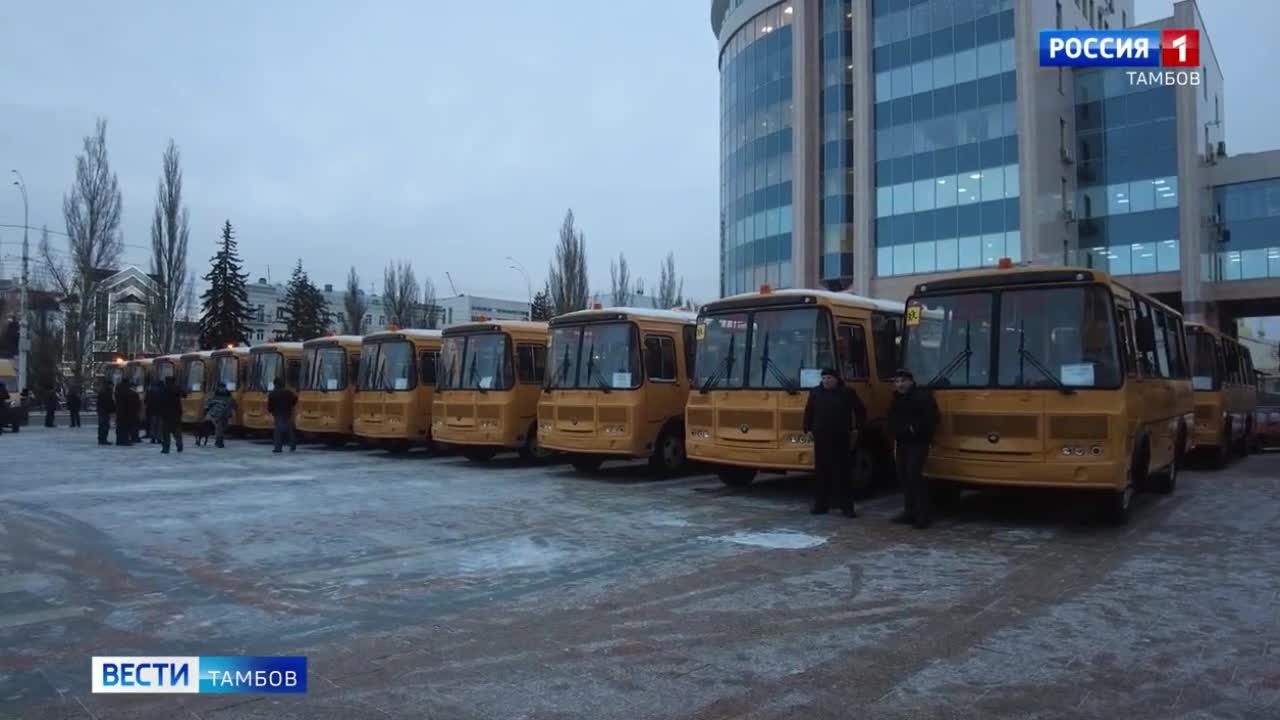 Школы и больницы Тамбовской области обновили автопарк