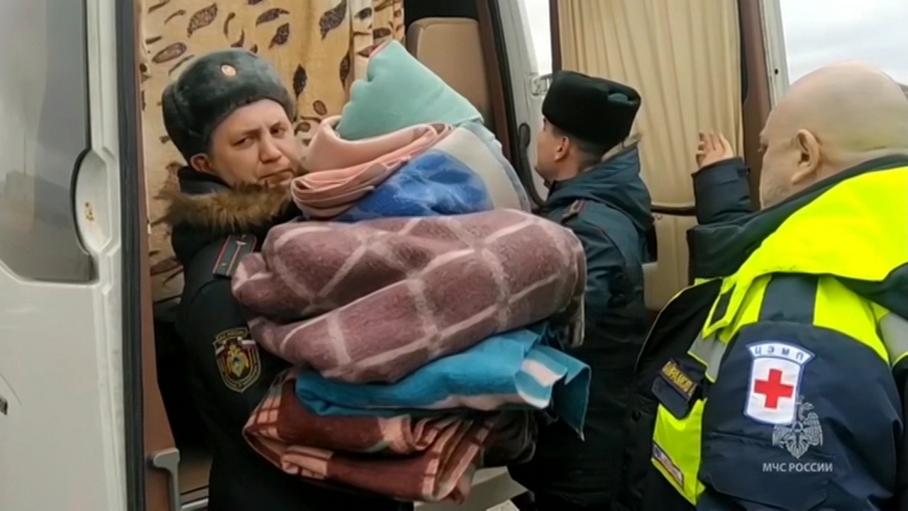 Спецборт с ранеными вылетел из Белгорода в Москву