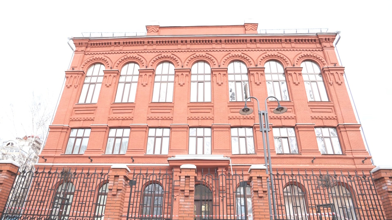 В результате ракетной атаки пострадал белгородский лицей №9
