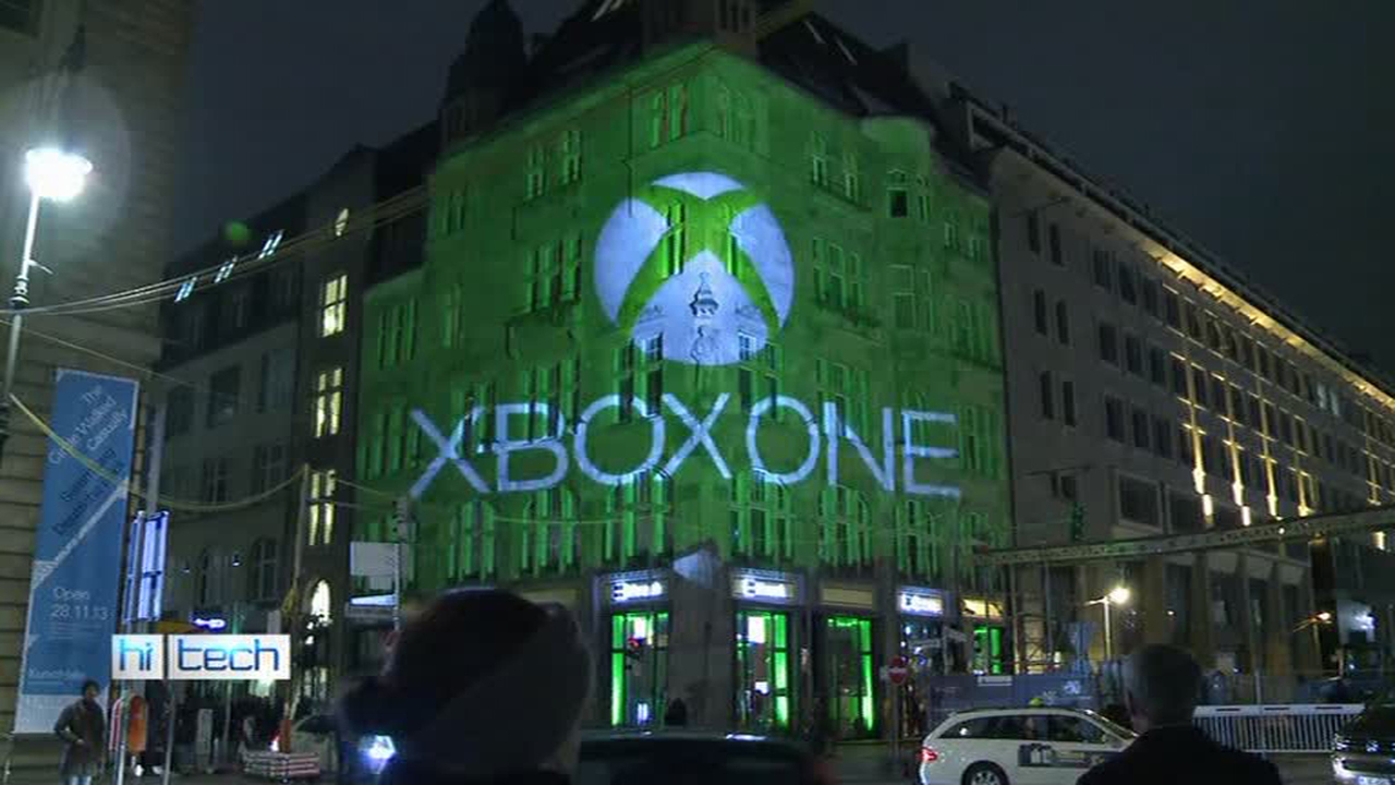 Двухдисплейный йотафон, плафон/смартшет от Nokia, XBox vs Playstation