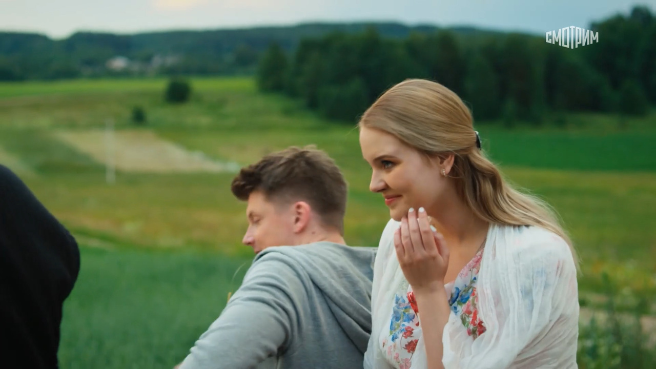 Девушка с глазами цвета неба