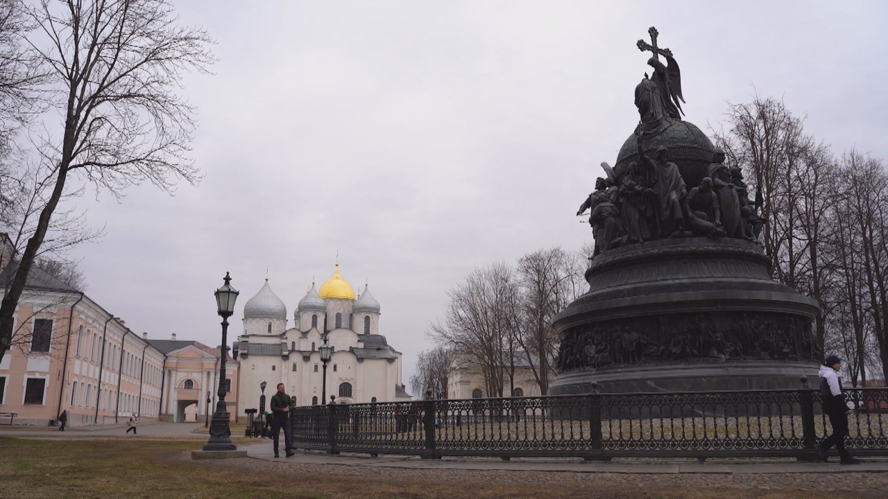 "Тысячелетие России". Загадка монумента