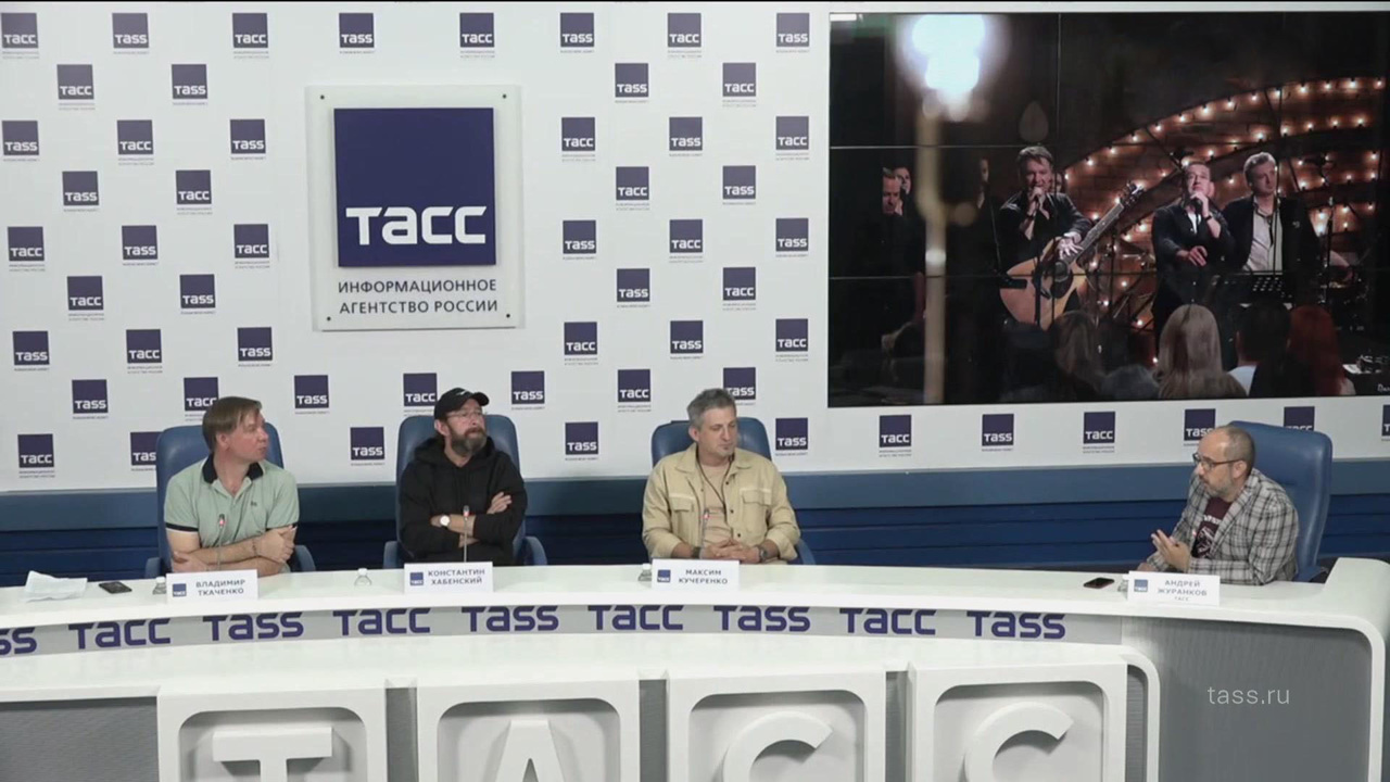Константин Хабенский и группа "Ундервуд" рассказали журналистам о презентации совместного альбома "Проект О"