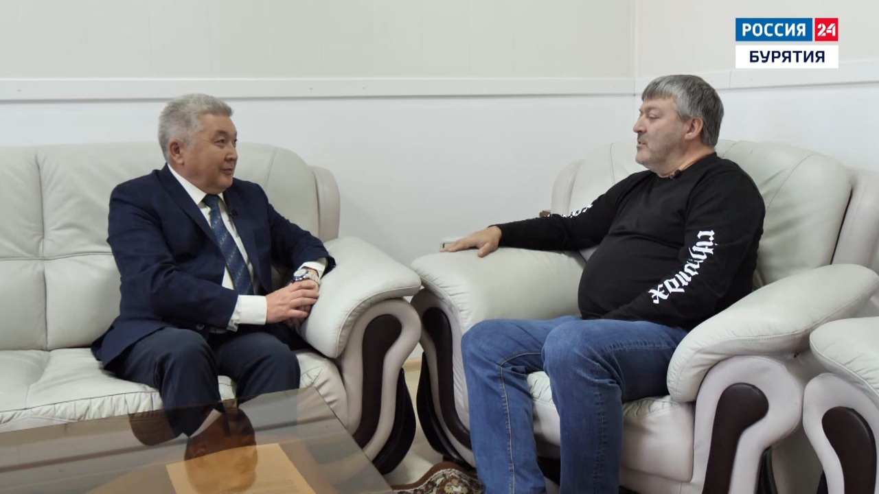 Олег Штром