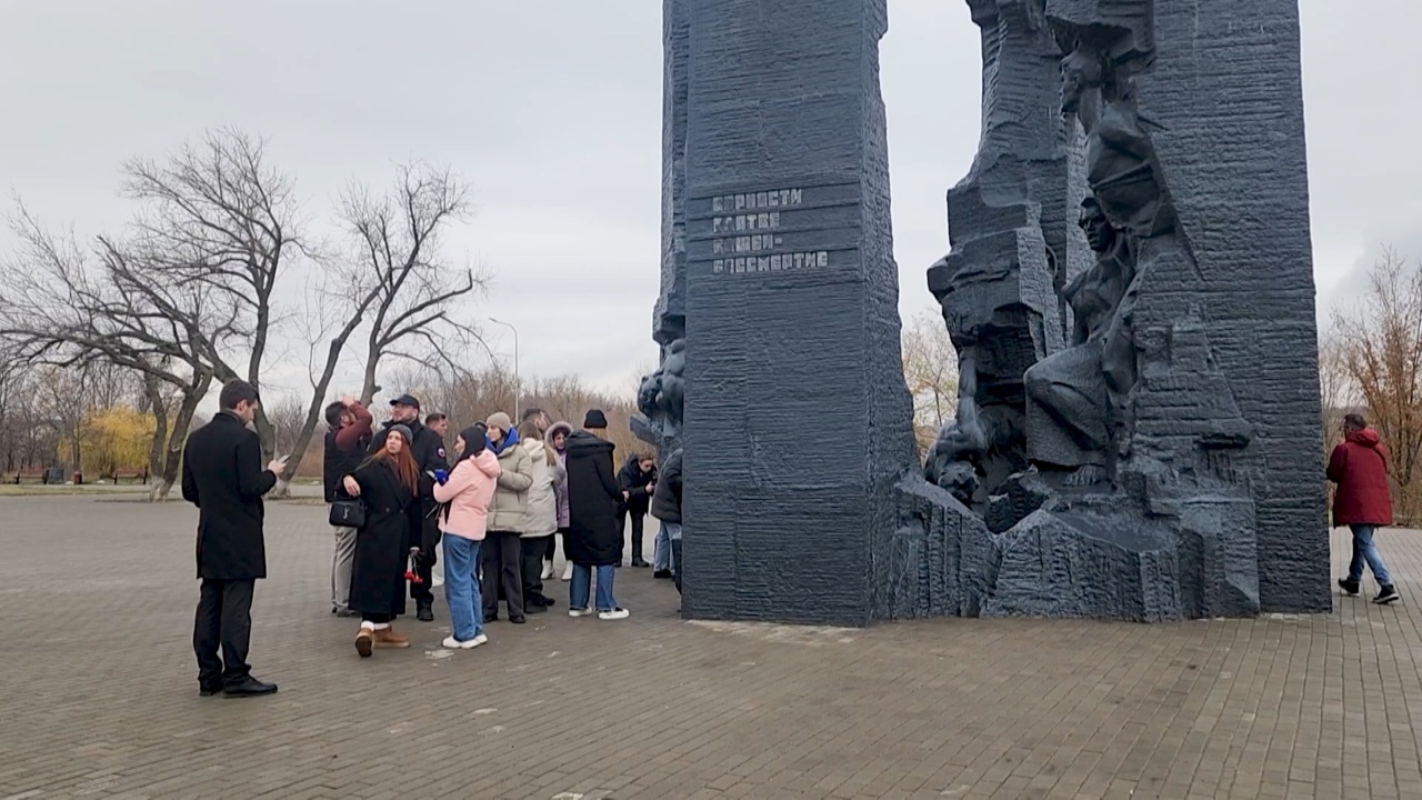 Донбасс. Молодая гвардия XXI века