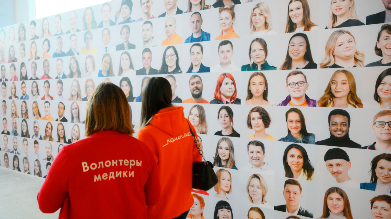 День волонтера, "Ёлка желаний", новое при поступлении в вузы