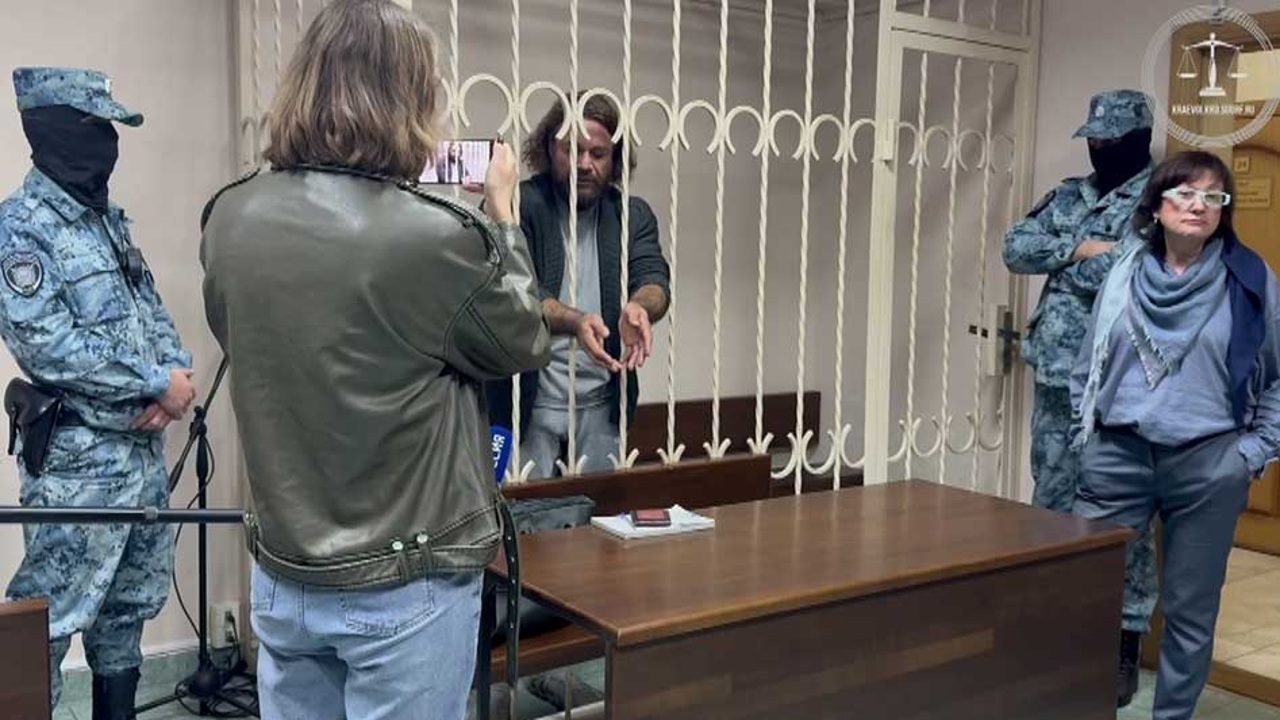 В Сочи заключили под стражу на два месяца мужчину, который искалечил свою знакомую 