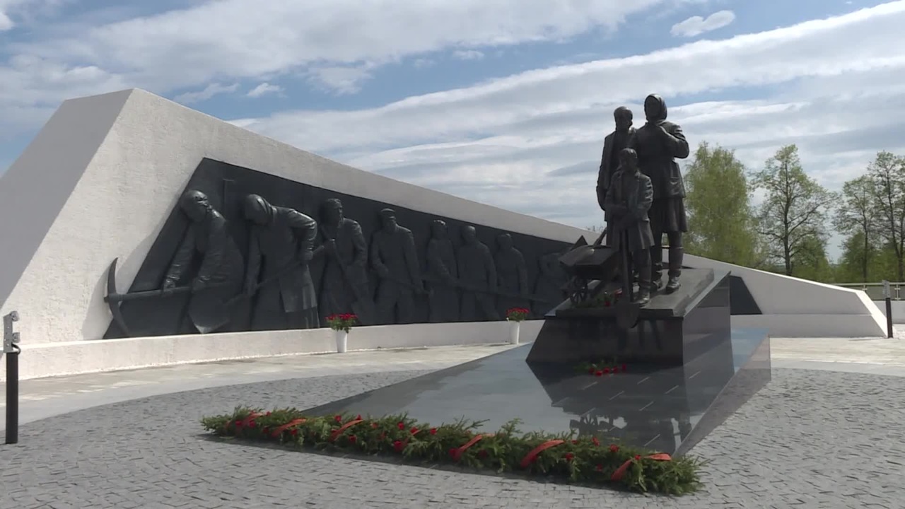 Пример беззаветной любви к Родине запечетлен на века