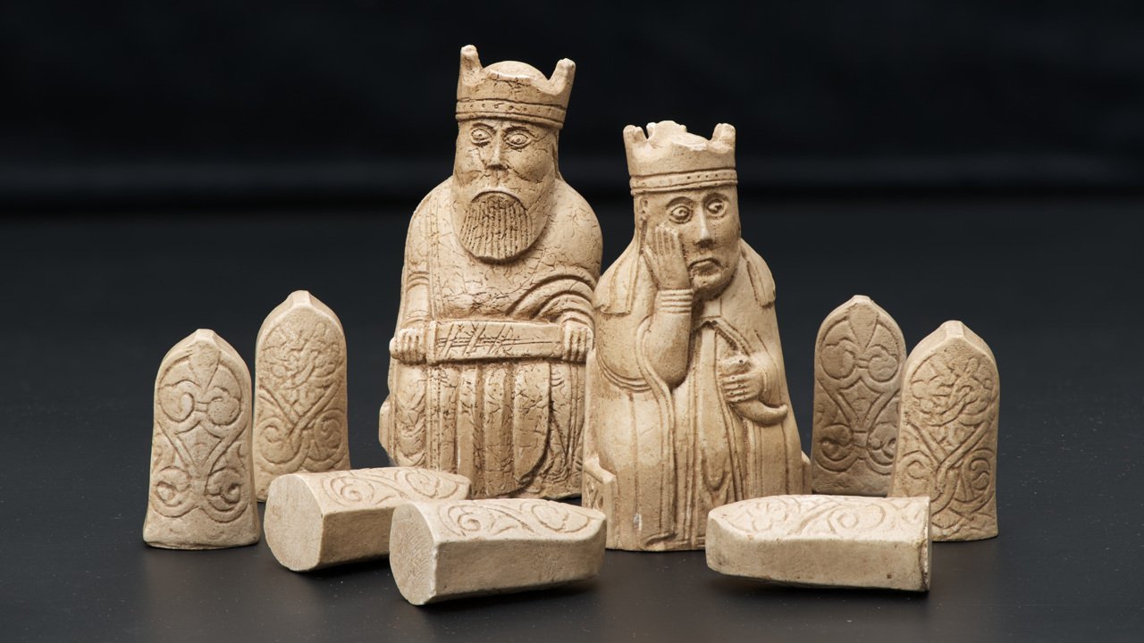 Выставка "Шахматный код. Игра. Наука. Искусство" в Подземном музее парка "Зарядье"