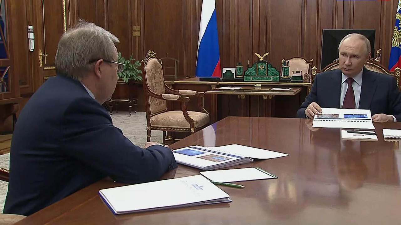 Путин провел встречу с главой РАН