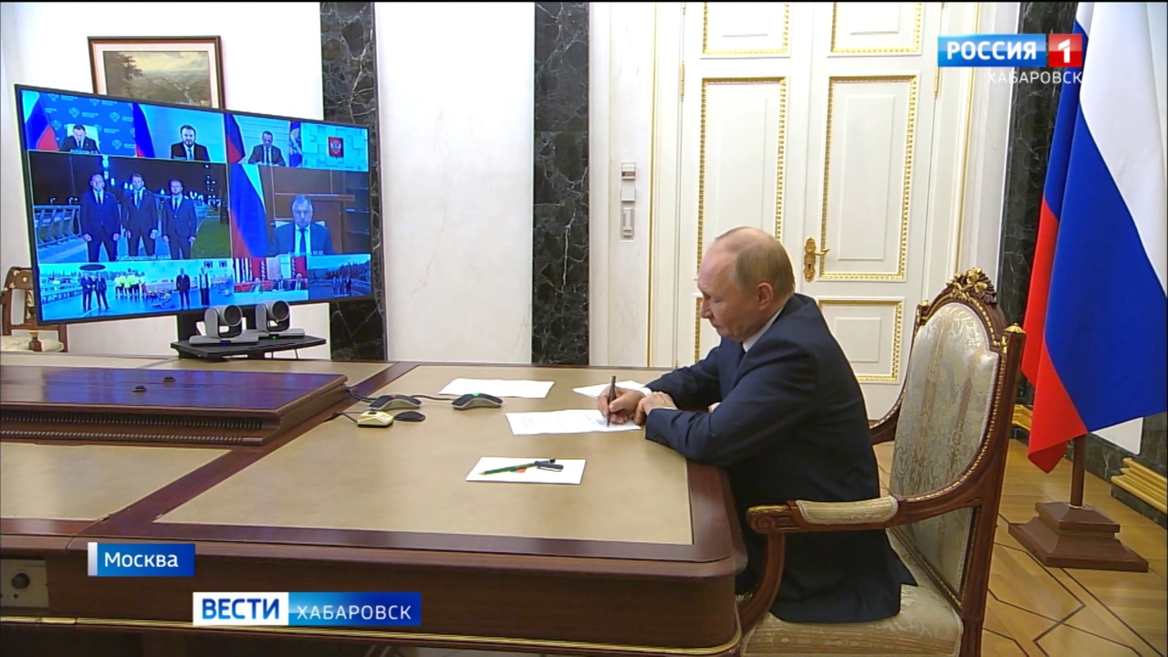 Подтверждение Президентского внимания: Владимир Путин торжественно открыл набережную Комсомольска