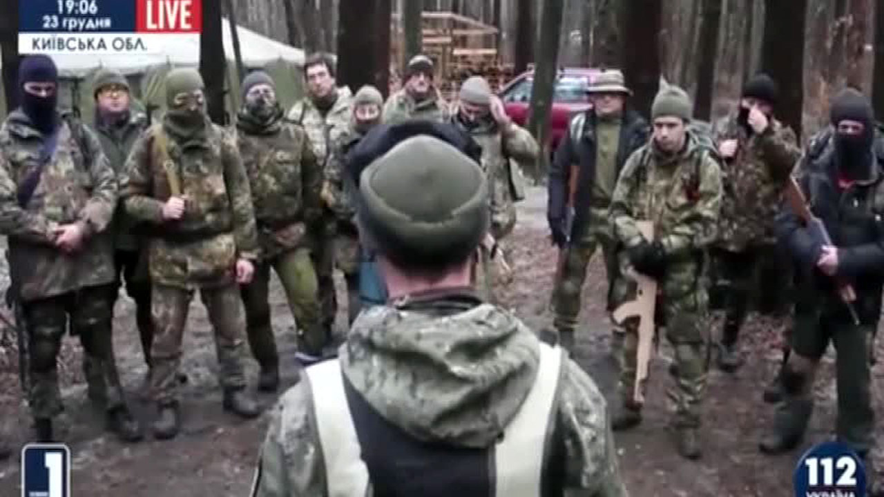 В преддверии минской встречи Киев наращивает силы в зоне конфликта
