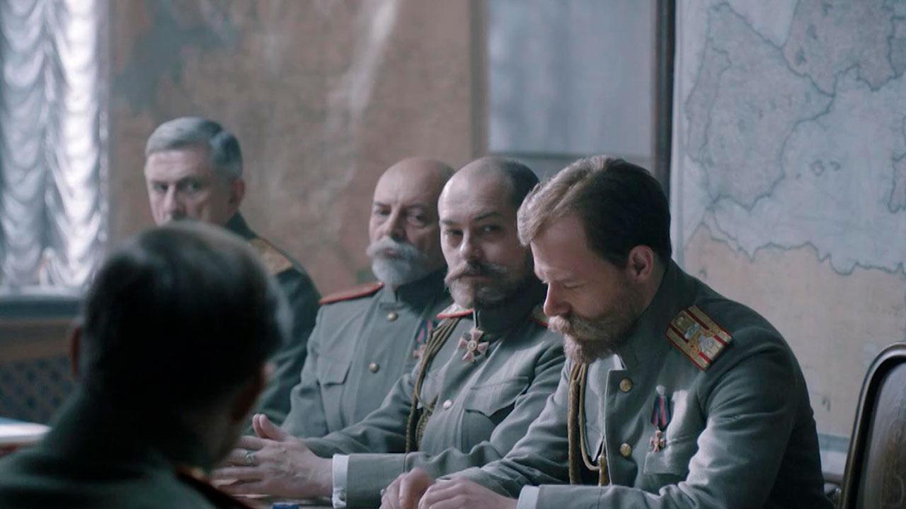 Премьера киноромана Андрея Кончаловского "Хроники русской революции" на "России 1" (сюжет программы "Утро России")