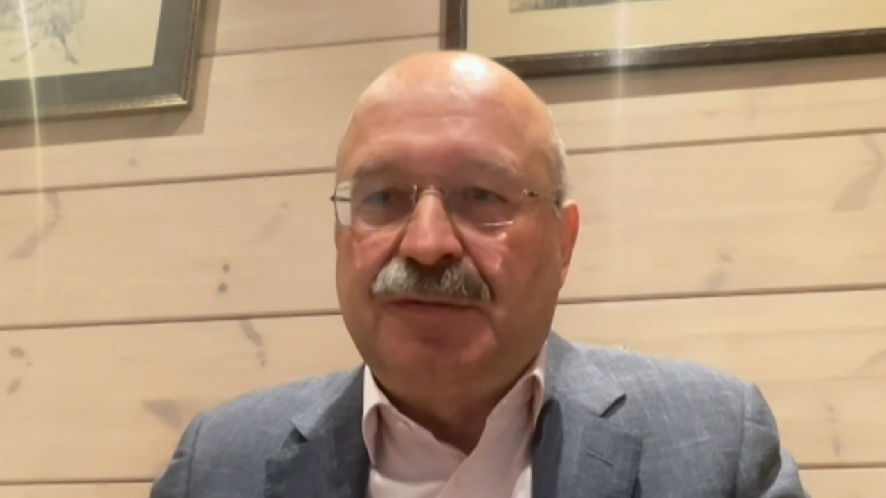 Михаил Задорнов: экономика растет