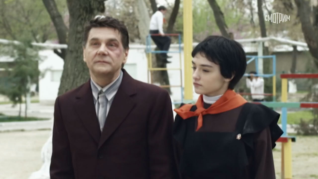 На солнечной стороне улицы