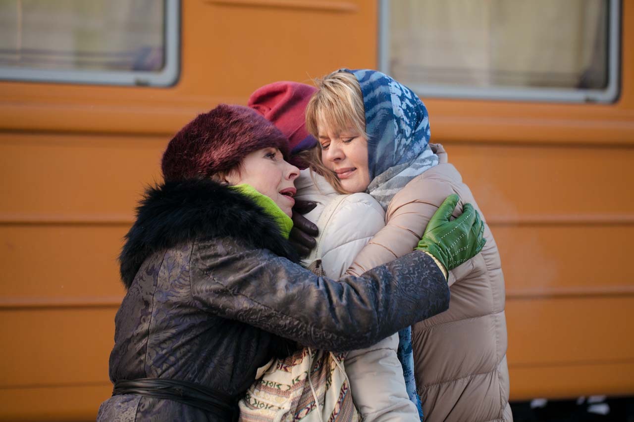Между нами девочками