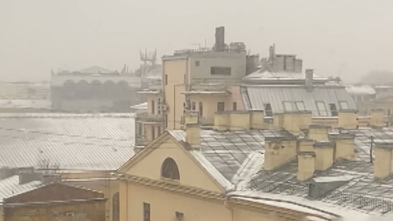 Снегопады доберутся до центральных областей России