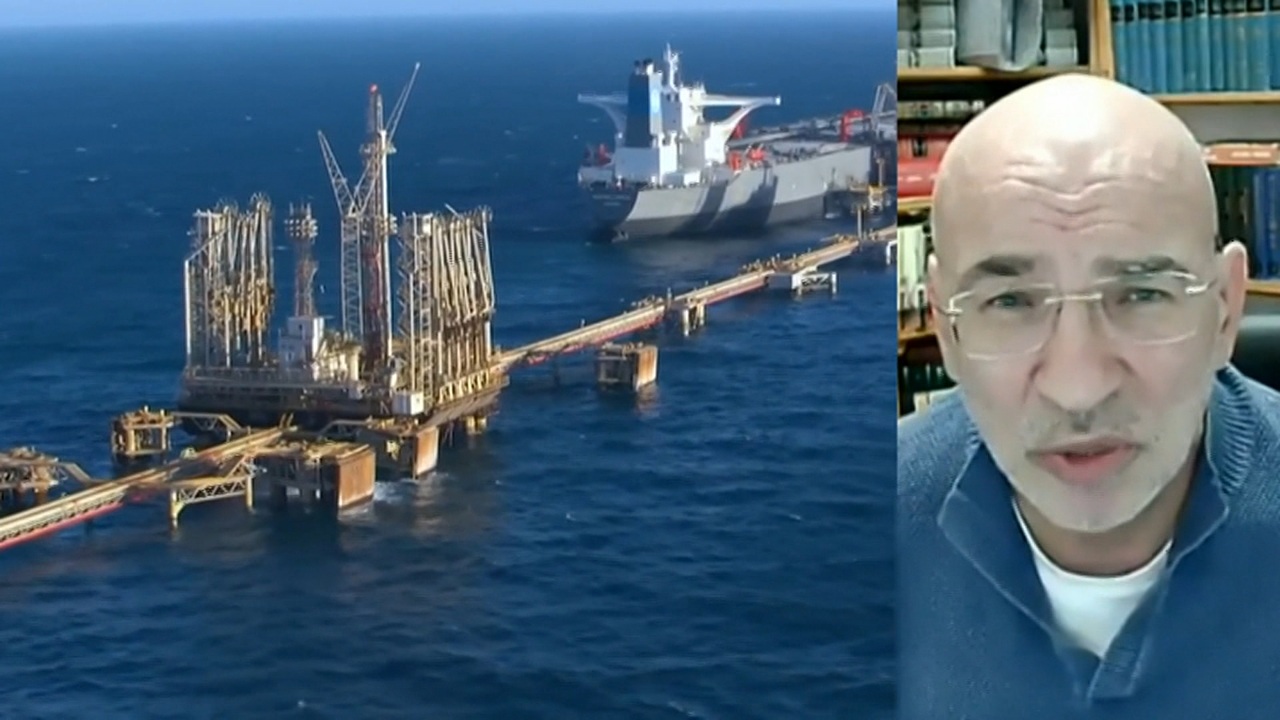 Политолог Крутаков о мировом газовом рынке