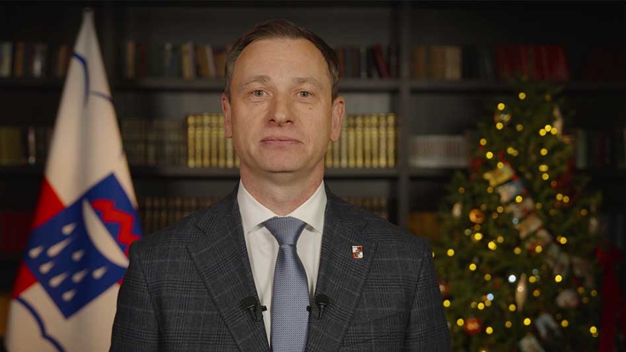 Поздравление мэра Сочи Андрея Прошунина с Новым годом
