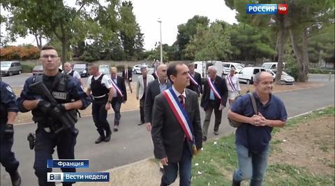 Франция сдвинулась в правую сторону