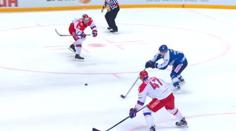 Российские хоккеисты разгромили финнов