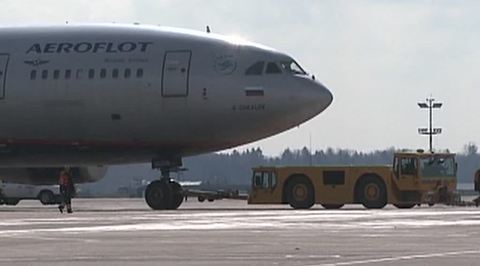 "Аэрофлот" поможет пассажирам в трудную минуту