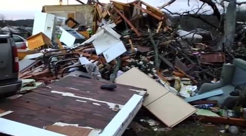Техас: пожар в мечети и торнадо-убийцы