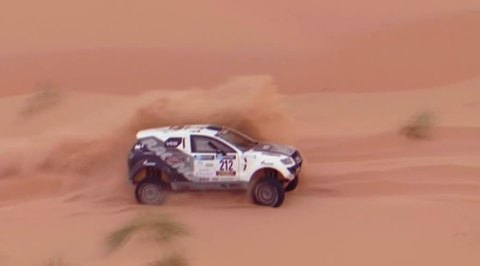 Пески Сахары и коварные дороги Марокко: в Монако стартовала гонка Africa Eco Race