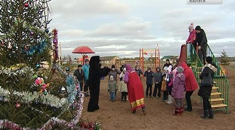В селе Егорье Медынского района открыли детскую площадку